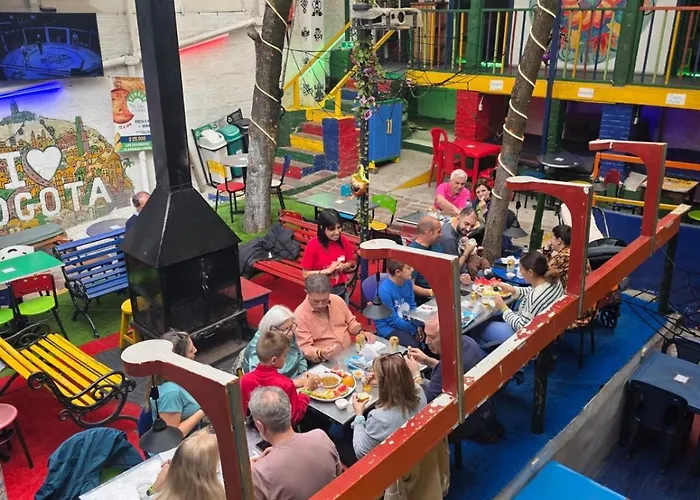 Hostal Gastro Bar Casa Colibrí Bogotá